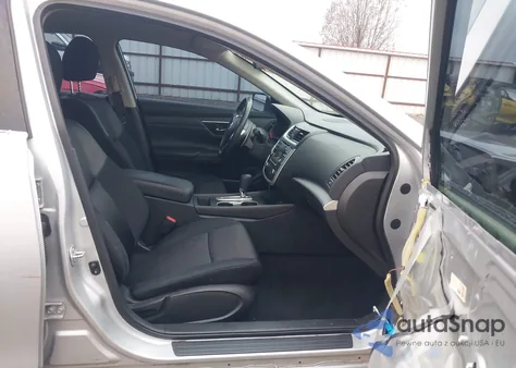 2016 Nissan Altima 2.5 Sr из США, поврежденный, VIN 1N4AL3APXGC171782